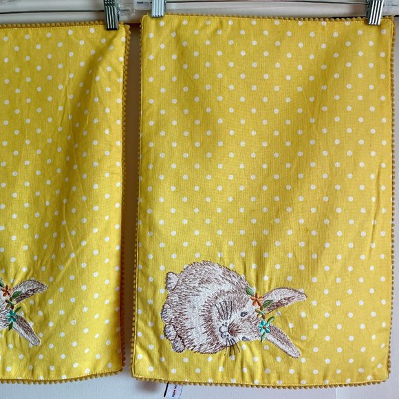 Anthropologie Tabitha Webb Easter Bunny Placemats SET Yellow Dot Embropiodered - Picture 6 of 8